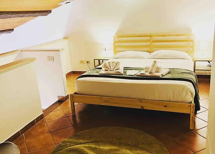 Pantheon View Apartment *