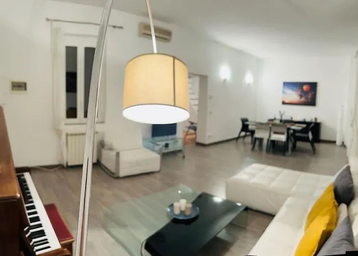 Pantheon View Apartment *