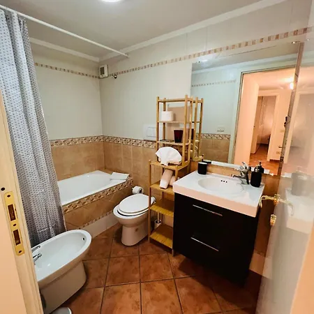 Pantheon View Apartment *